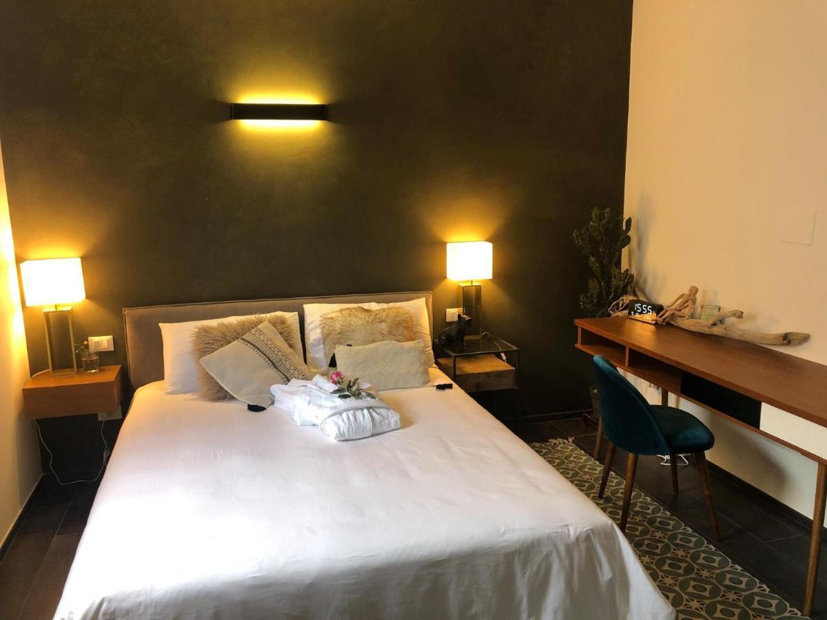 Other Garden - Luxury Bed And Breakfast โร ภายนอก รูปภาพ