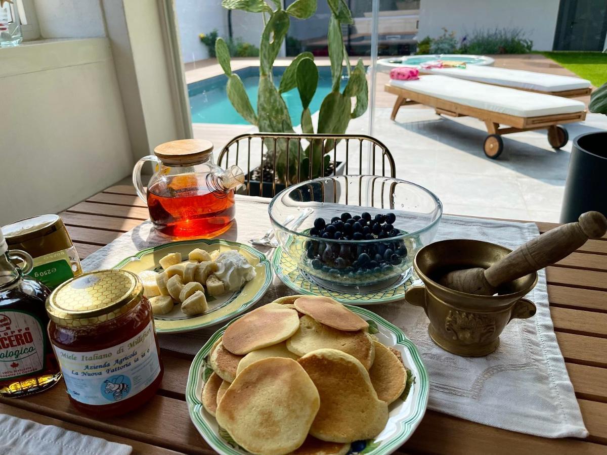 Other Garden - Luxury Bed And Breakfast โร ภายนอก รูปภาพ