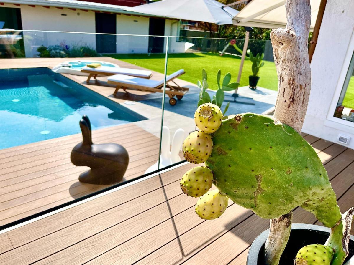 Other Garden - Luxury Bed And Breakfast โร ภายนอก รูปภาพ