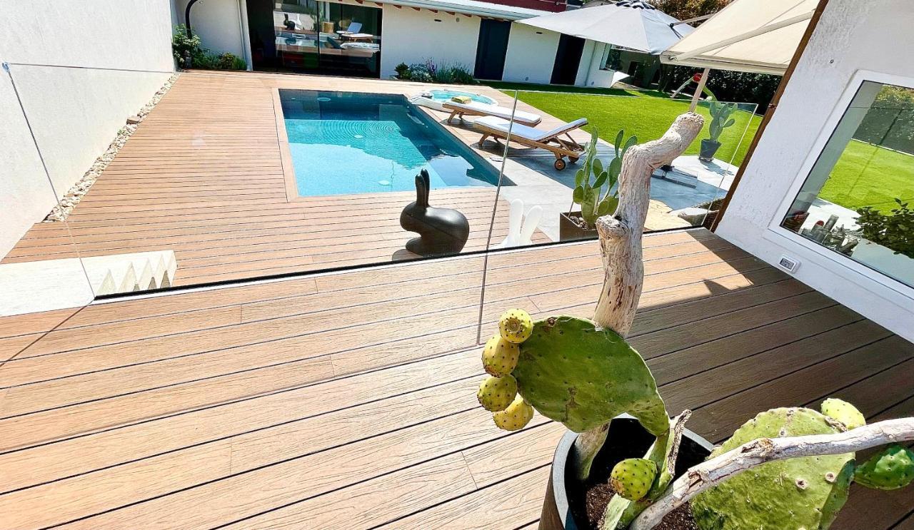 Other Garden - Luxury Bed And Breakfast โร ภายนอก รูปภาพ
