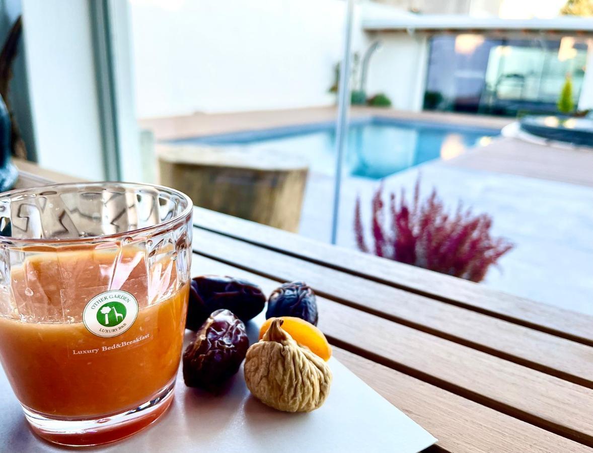 Other Garden - Luxury Bed And Breakfast โร ภายนอก รูปภาพ